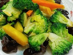 -新粤新疆菜清真餐厅(拱北店)