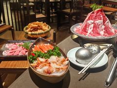 -捞王锅物料理(上海世茂广场店)