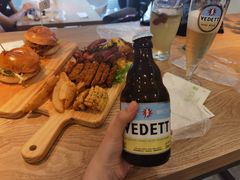 白熊啤酒-龙治汉堡(中华城店)