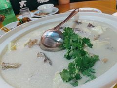 -芦茨金富饭庄·25年老字号·专做稻草鸡