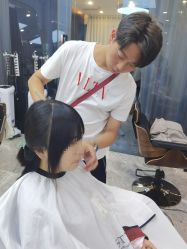 -DIAN DIAN SALON点点