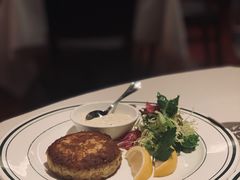招牌蟹肉饼-Wolfgang’s Steakhouse 沃夫冈牛排馆(上海白玉兰广场店)