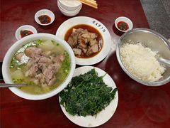 -荣生萝卜汤饭店