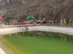 -大平台龙居瀑布旅游区