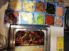 -重庆刘一手火锅(三峡广场直营店)