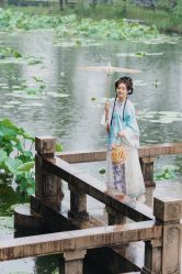 -棠莳旅拍汉服体验馆