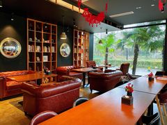 -上海怡沁园度假酒店