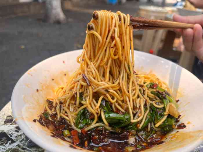 武鸣区大路屯重庆小面(重庆小面哪个牌子最正宗)