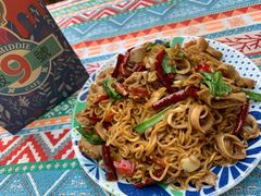 油炝心管+方便面-半坡九号老挝冰咖啡