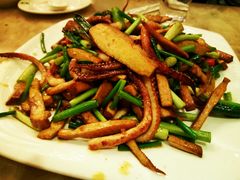香豆干炒鱿鱼-胖太太四川麻辣排骨串(镇江路分店)