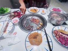 -集杰尚品海鲜烤肉火锅自助餐厅(经区九龙城店)