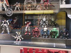 -泡泡玛特POPMART(凯德大峡谷店)
