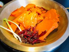 -王婆乔鲜鱼自助火锅(蜀汉路店)