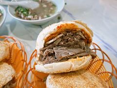 -清真喜兰老丁羊汤特色小吃