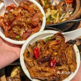生腌三文鱼、生腌虾、生腌血蛤等等口味真的不输给生腌店！