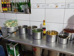 自助调料区-中山牛肉肥肠粉面馆(军工社区店)