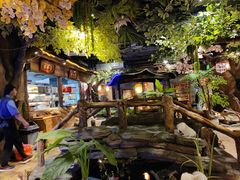 -城墙拐拐火锅(三峡广场黑金冠店)