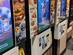 -麦当劳(军博店)