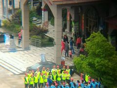 -金孔雀温泉旅游度假村