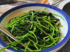 -食德喜·阳山鸡王食研基地
