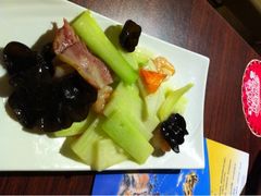 芥蓝炒培根-YOYO悠游美食地图(西市城购物中心店)