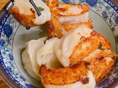 鲜肉煎饺-无名氏宵夜小摊(祝家三姐妹馄饨店)