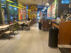 -乐凯撒披萨(汇港购物中心店)
