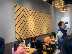 等位区-书亦烧仙草(龙湖金楠天街店)