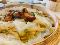 榨菜排骨蒸陈村粉-悦湖公馆