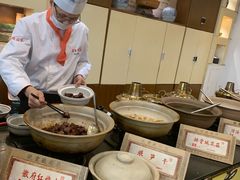 -披云山庄