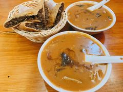 -方中山胡辣汤(大学中路56号院店)