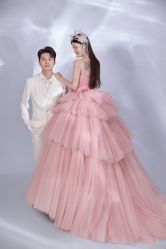 -莫兰迪婚纱摄影