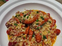 -肥肥虾庄·金牌油焖大虾(汉街SKP店)