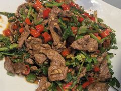 -三湘四水正宗湘菜(君峰路店)