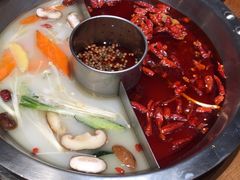 -佬土鹅肠火锅(解放路店)