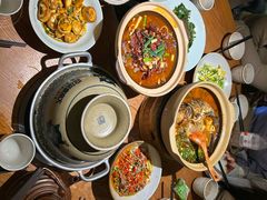 -吃饭皇帝大土家民族菜(荟聚店)