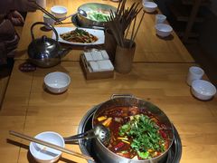 -大众跷脚牛肉馆·非遗传承单位(峨眉山店)