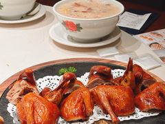 红烧乳鸽-悦满楼·西关名点·湛江名菜(航空综合大厦店)