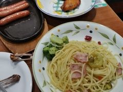 -萨莉亚(百联真光路店)