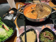 -呷哺呷哺 黄金牧场 (欢乐谷店)