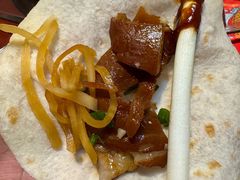 扒猪脸-鸿亨泰杂鱼馆(港馨家园店)