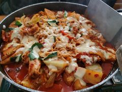 -亲昵春川鸡排(韩国美食街店)