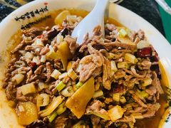 芹菜炒牛肉-海韵人家.海景花园经典云南菜(双廊店)