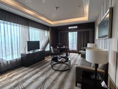 -兰州皇冠假日酒店