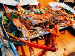 -Chom Cafe and Restaurant