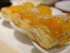 炭烧蜜汁叉烧酥-虾饺妹·酒家(金碧店)