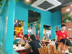 大堂-钢管厂五区小郡肝串串香(南山店)