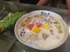 -椰语堂·海南清补凉(中山骑楼店)