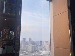 -唐拉雅秀酒店-西锦汇空中BBQ·思创餐厅
