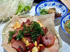 -王奋斗贵州酸汤牛肉火锅